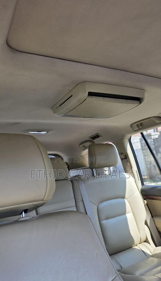 Toyota Land Cruiser 2017 Blue