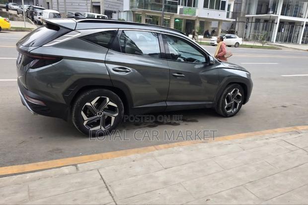 Hyundai Tucson 2022 Gray
