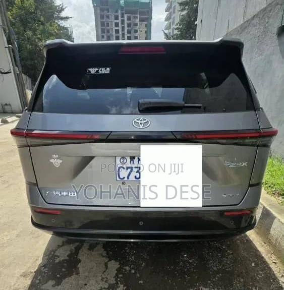 Toyota bZ3 2025 Gray