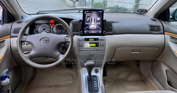 Toyota Corolla 2005 Silver
