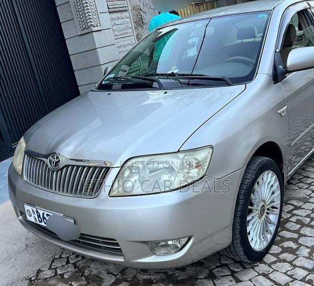 Toyota Corolla 2005 Silver