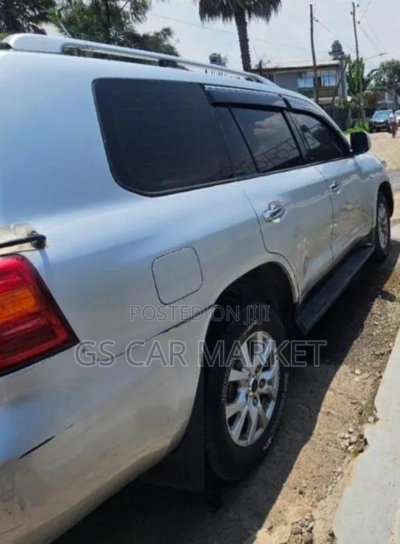 Toyota Land Cruiser 2008 Silver