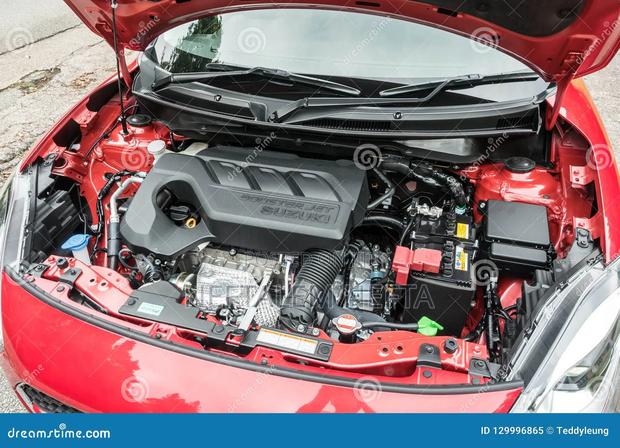 Suzuki Swift 2010 Red
