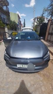 BYD E2 43 kWh 94 hp FWD 2025 Gray for sale