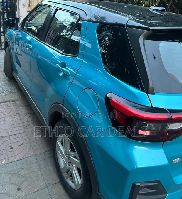 Toyota Raize 2021 Blue