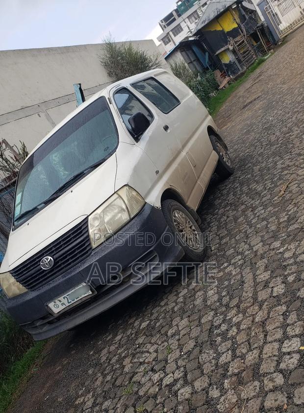 Toyota Hilux 2008 White