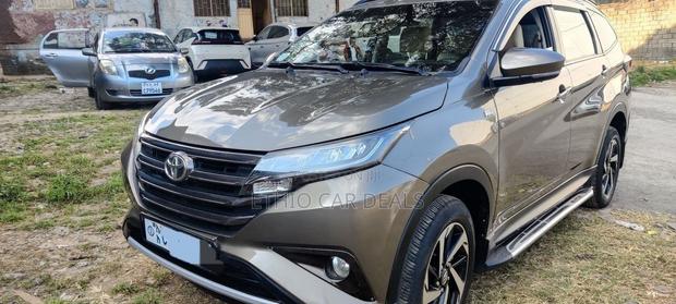 Toyota Rush 2022 Brown