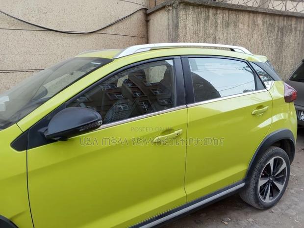 Chery Tiggo 2 2022 Yellow
