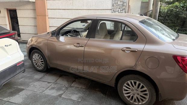 Suzuki Dzire 2020 Silver