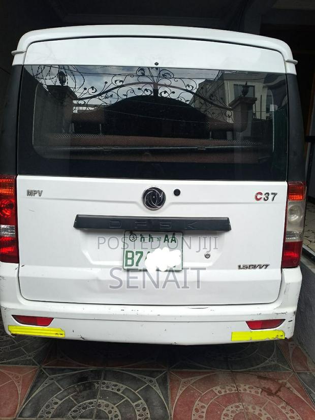 Dongfeng Glory 2023 White