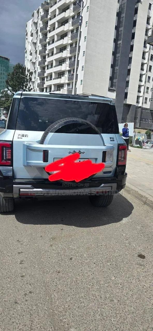 BYD Leopard 8 2.0 Hybrid AWD 2025 Silver