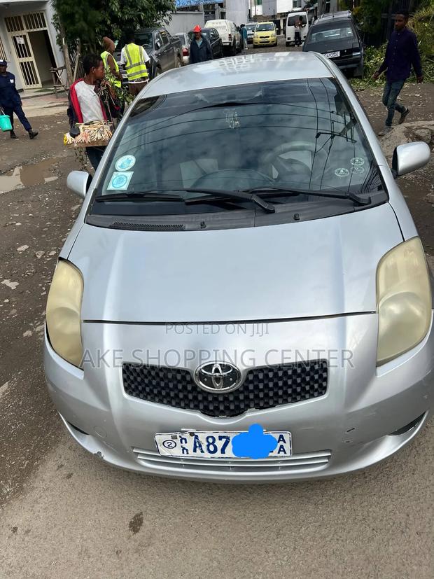 Toyota Yaris 2008 Silver