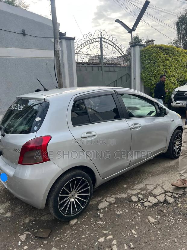 Toyota Yaris 2008 Silver
