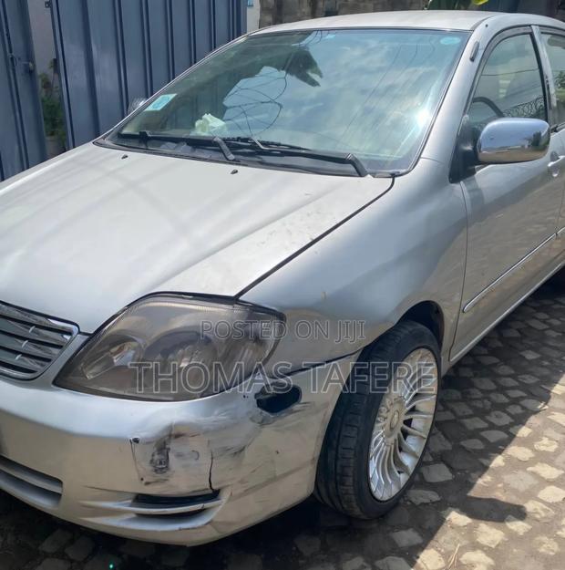 Toyota Corolla 2004