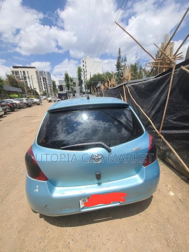 Toyota Yaris 2005