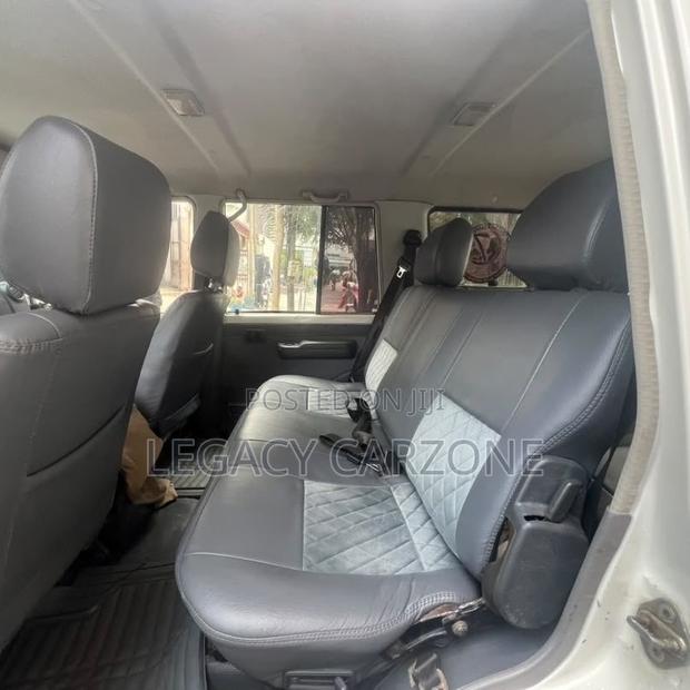 Toyota Mark II 2022 White