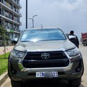 Toyota Hilux 2021 Gray for sale