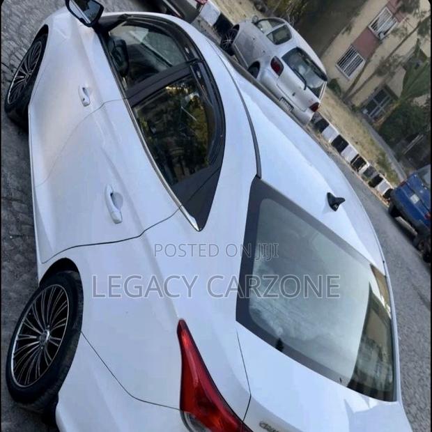 Changan Alsvin 2022 White