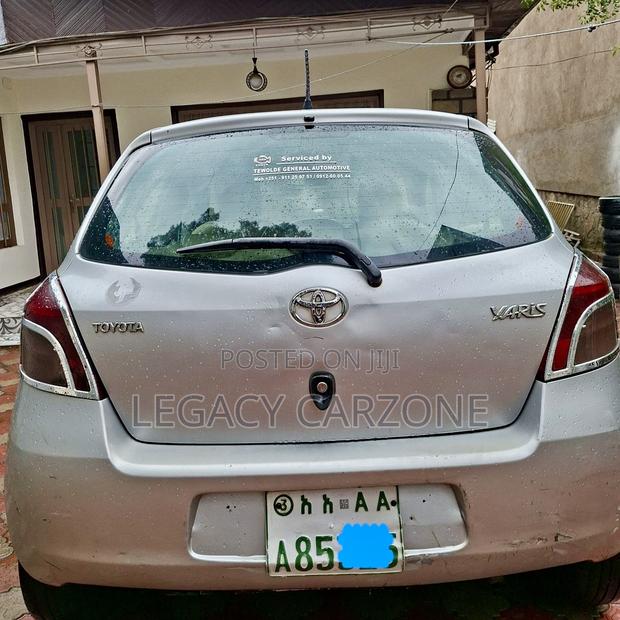 Toyota Yaris 2008 Silver