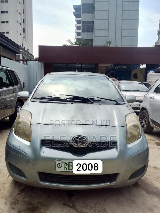 Toyota Yaris 2008 Gray