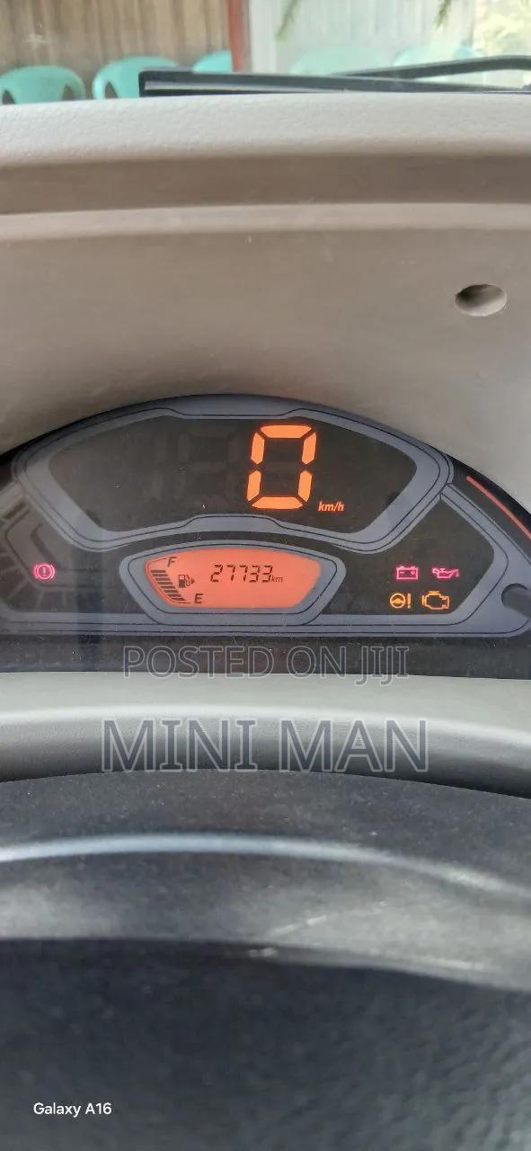 Suzuki Eeco 2024 Silver