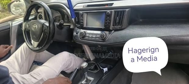 Toyota RAV4 2016 Gray