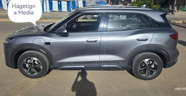 BYD Yuan Up 2025 Gray