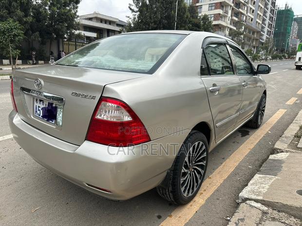 Toyota Corolla 2005 Beige