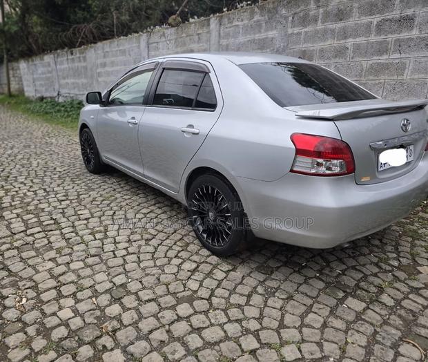 Toyota Yaris 2008 Silver
