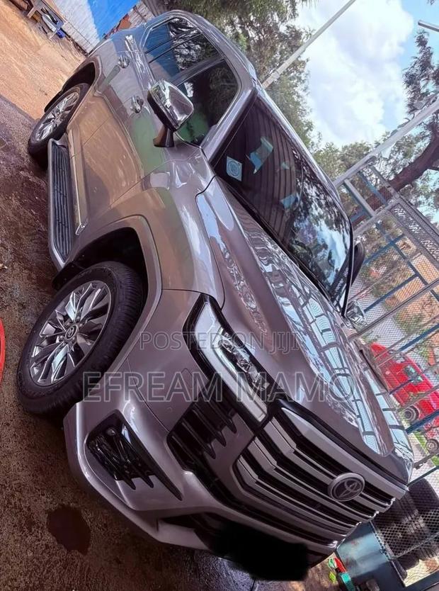 Toyota Land Cruiser 2022