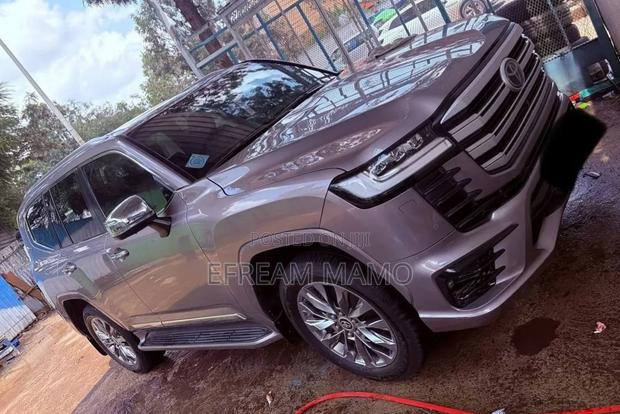 Toyota Land Cruiser 2022