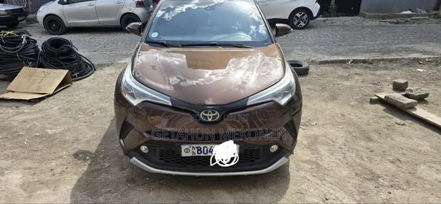Toyota C-HR 2017