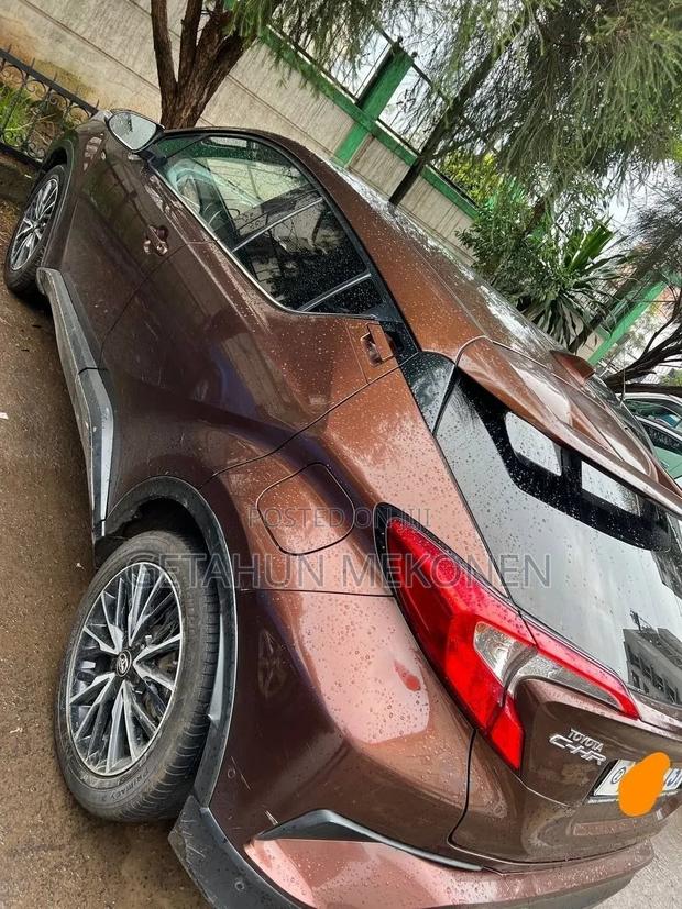 Toyota C-HR 2017