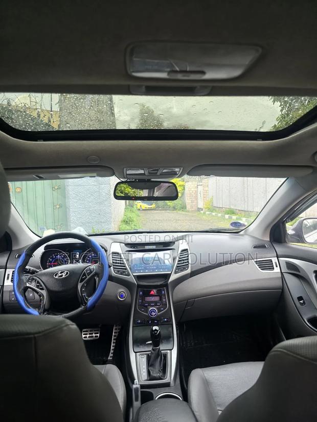 Hyundai Avante 2015 Gray