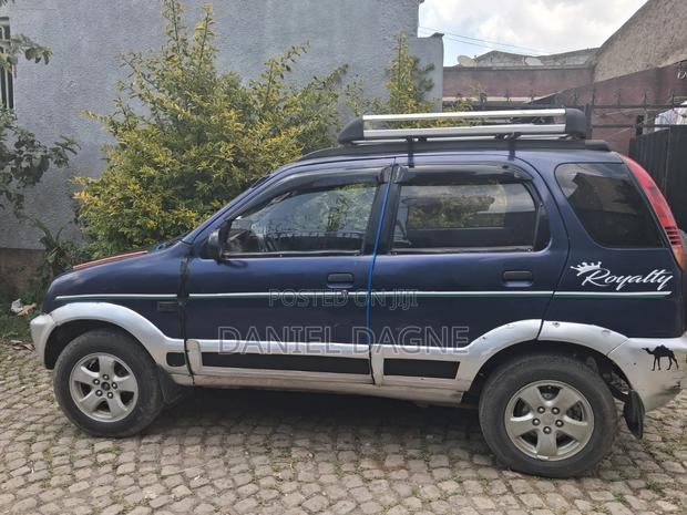 Daihatsu Terios Automatic 2004 Blue