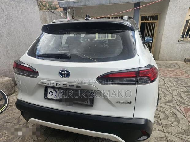 Toyota Corolla Cross 2022 Off white