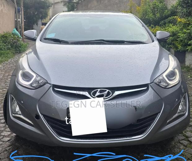 Hyundai Avante 2015 Gray