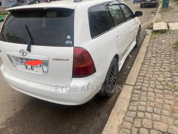 Toyota Corolla 2003 White
