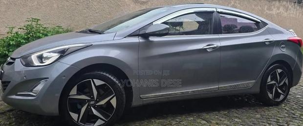 Hyundai Avante 2015 Silver