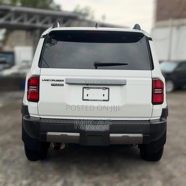 New Toyota Land Cruiser Prado 2.4 Petrol 2024 White