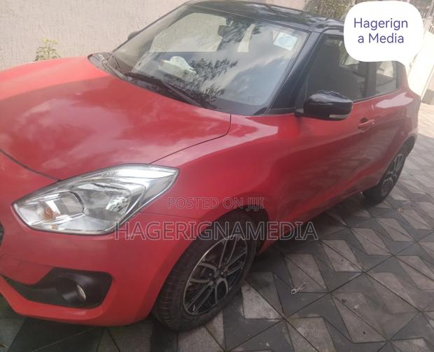 Suzuki Swift 2021 Red