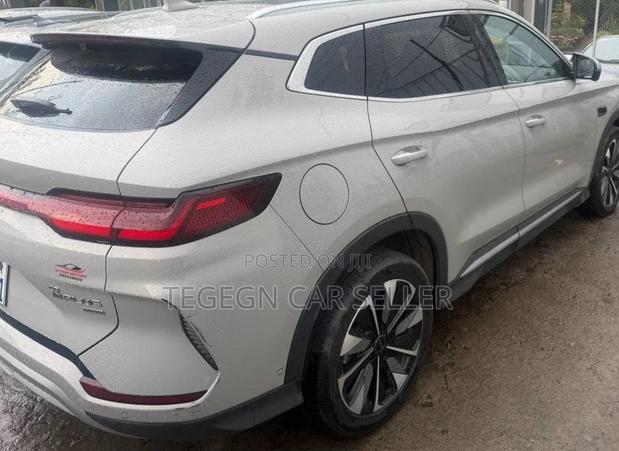 BYD Song Plus 2025 White