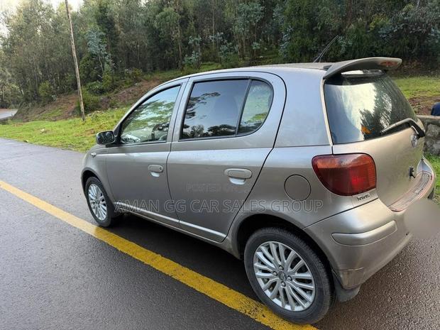 Toyota Yaris 2004 Pearl