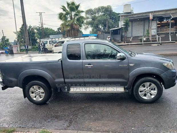 Toyota Hilux 2010