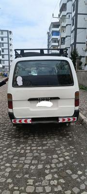Toyota Hilux 1990 White for sale