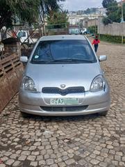 Toyota Vitz 2001 Silver for sale