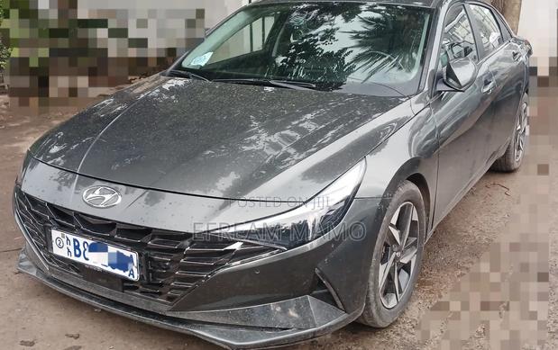 Hyundai Avante 2021 Gray