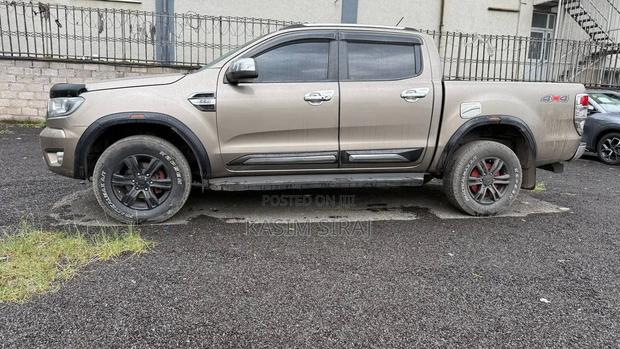 Ford Ranger Wildtrak 2021 Blue
