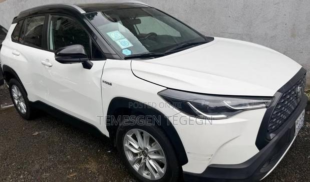 Toyota Corolla Cross 2024 White