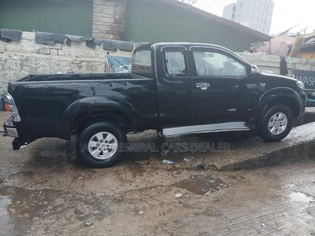Toyota Hilux 2010